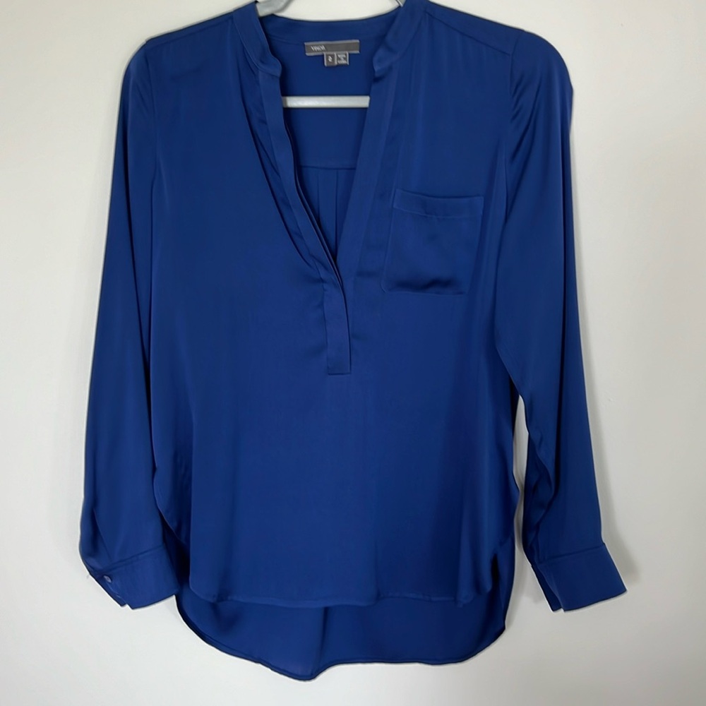 Vince Blue Silk Band-Collar Blouse. Sz 2